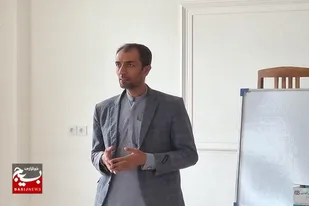 نشست تبیین روز فناوری فضایی، با حضور افشین ارشادی بخشدار کهیر، در سالن بخشداری کهیر برگزار شد