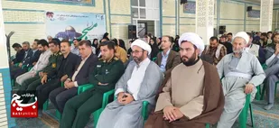 مسلمانان باید مقابل دشمنان ید واحد باشند