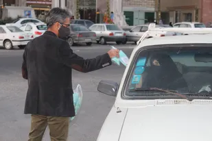 توزیع ماسک در سمنان