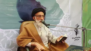 پاسداران همواره در دفاع از ارزش&zwnj;های اسلامی در صحنه هستند/ در پاسداری رشد و تعالی همچنان در جریان است
