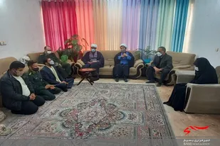 دیدار کارکنان سپاه ناحیه زاهدان  با خانواده شهید محسن کیخایی در زاهدان