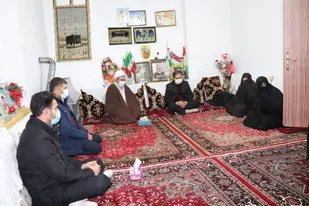 جوانان باید ایران را به سمت توسعه سوق دهند