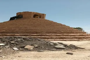 پاکسازی و ساماندهی آب انبار روستای ده نمک
