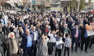 راهپیمایی مردم ولایتمدار پیشوا در محکومیت حادثه تروریستی گلزار شهدای کرمان