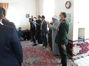 حضور فرمانده سپاه کردستان در مراسم خاکسپاری &laquo;عثمان مرادی&raquo; شهید بسیجی راه انتخابات