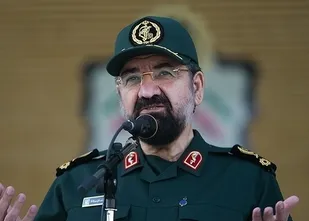 نقد دولت؛ رضایی را هم "گازانبر" کرد!