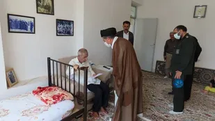 دیدار مسئولان با پیشکسوتان جهاد و شهادت در مهاباد