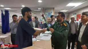 تجلیل از پرستاران بیمارستان حضرت معصومه(س) شهرستان آزادشهر