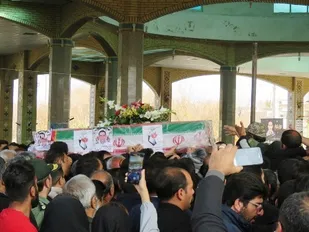 تشییع پیکر مطهر شهید یزدان قجری در شهرستان بروجن