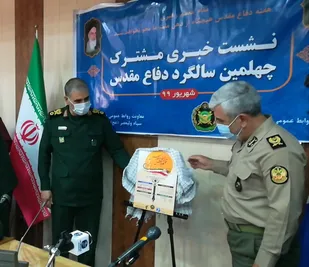 رونمایی از پوستر جشنواره رسانه ای قلم مقدس