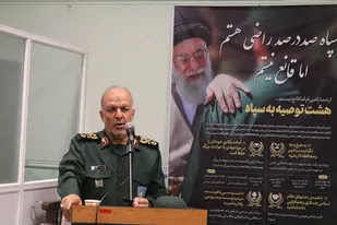انقلاب عزت، افتخار و سربلندی برای مردم به ارمغان آورده است