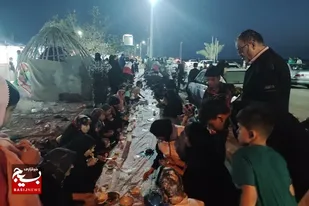 برپایی سفره افطاری در شب شهادت حضرت علی (ع)