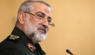 امام ملت را از ذلت عظیم نجات داد/ما نه تا پای میز مذاکره بلکه تا نابودی آمریکا ایستاده&zwnj;ایم