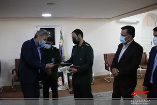 دیدار مدیر کل ومعاونین آموزش و پرورش کرمان با فرمانده سپاه ثارالله/تصاویر