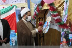 برگزاری مراسم محوری زنگ انقلاب در سراوان