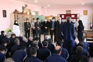 بازدید دادستان زنجان از مرکز نگهداری وتوانبخشی کودکان بی سرپرست و آسایشگاه بیماران روانی مزمن حکیم