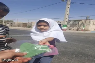 توزیع ١٠٠٠ ماسک رایگان در حوزه استحفاظی پایگاه الزهراء حوزه مقاومت بسیج نبی اکرم (ص) زاهدان