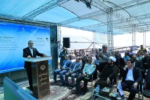 آیین افتتاح نیروگاه خورشیدی ۱۶ مگاوات و کلنگ زنی ۸۱ مگاوات نیروگاه خورشیدی به صورت همزمان در شهرستان های خوسف، سربیشه و نهبندان