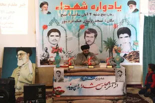 دشمنان به دنبال جدایی مردم از ولی زمان هستند