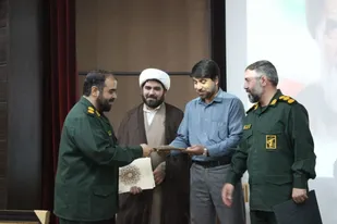 افتخار می&zwnj;کنیم که خدمتگزار مردم شریف این سرزمین هستیم/ قرائی جانشین ناحیه مقاومت بسیج شهرستان ساوجبلاغ شد