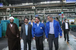 پیشرفت کشور و جامعه در گرو رونق تولید است