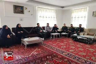 فرمانده سپاه نقده با جانباز سرافراز رستم جاویدان دیدارکرد
