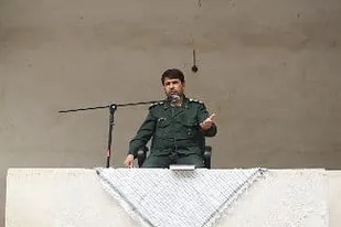 حضور مردم موجب دور کردن سایه جنگ از کشور