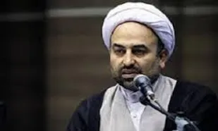 توهم اکثریت بودن موجب غفلت از توجه به مخاطب عام شده است