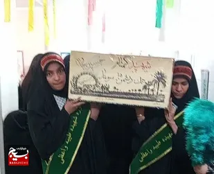 مسجد محله باغ پنبه قم رنگ لاله کربلا به خود گرفت