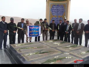 غبار روبی و تجدید میثاق با شهدای گمنام