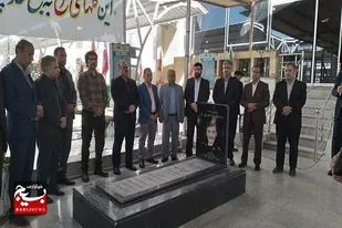 غبار روبی، عطر و گل افشانی  گلزار شهدا به مناسبت هفته مبارک کار و کارگر