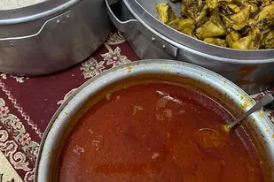 پخت و توزیع غذا در پایگاه محدثه بندریگ