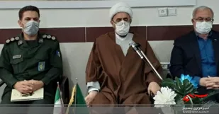ملت ایران بی&zwnj;نظیر ترین انقلاب را به رخ جهانیان نشان دادند
