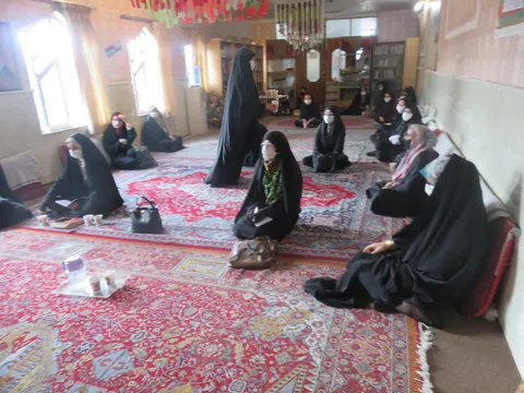 برگزاری نشست عفاف و حجاب در پایگاه فاطمیه دو حوزه کوثر یک+تصاویر