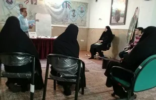 نشست علمی  در پایگاه مقاومت بسیج شهید ارژنگی قرچک برگزار شد