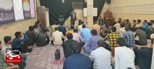 اقتصاد مقاومتی به معنای الگوی درست مصرف کردن است