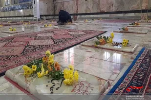 قبور شهدا شهرستان سرخه گل افشانی شد