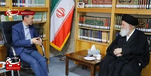 این ملت، زیاده&zwnj;&lrm;خواه نیست و از نوسان بازار نگرانند/تقویت اقتصاد کلان باید در دستورکار دولت باشد