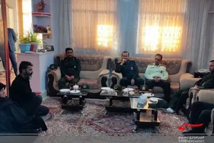دیدار فرمانده سپاه میانه با خانواده شهید امنیت؛ حسین تقی پور