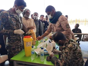 ادامه تست گیری سریع کرونا در پایانه مرزی شلمچه