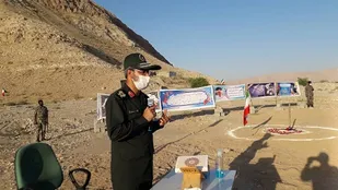 افتتاح 34 پروه عمرانی و محرومیت زدایی در هفته دفاع مقدس درحاجی آباد به روایت تصویر