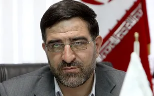 واردات خودروهای لوکس به کشور توسط افراد خاص!