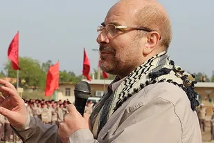بسیج متبلور از همه مردم است که باید همگان را در آغوش بگیرد/باید به &laquo; ما می&zwnj;توانیم&raquo; ایمان داشته باشیم