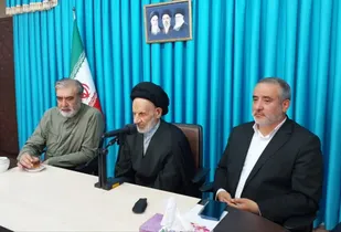 نظام جمهوری اسلامی با وجود هجمه&zwnj;ها و دشمنی&zwnj;ها همچنان به مسیر خود ادامه می&zwnj;دهد