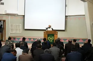 می&zwnj;توان با اتحاد ملی  مسائل اساسی کشور را حل کرد