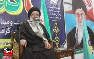 &nbsp;۴۵ سال از عمر بابرکت انقلاب مدیون حضور مردم است