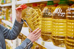 ۶۴۰ تُن روغن در فروشگاه&zwnj;های زنجیره&zwnj;ای استان گیلان توزیع می&zwnj;شود