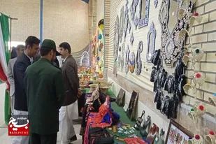 افتتاح نمایشگاه صنایع دستی و غذاهای بومی ومحلی در فنوج