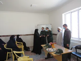 مراسم تودیع و معارفه فرمانده جدید حوزه زینبیه ناحیه مرکزی یزد برگزار شد