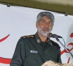 در راه حفاظت از انقلاب همه باید بصیر باشیم